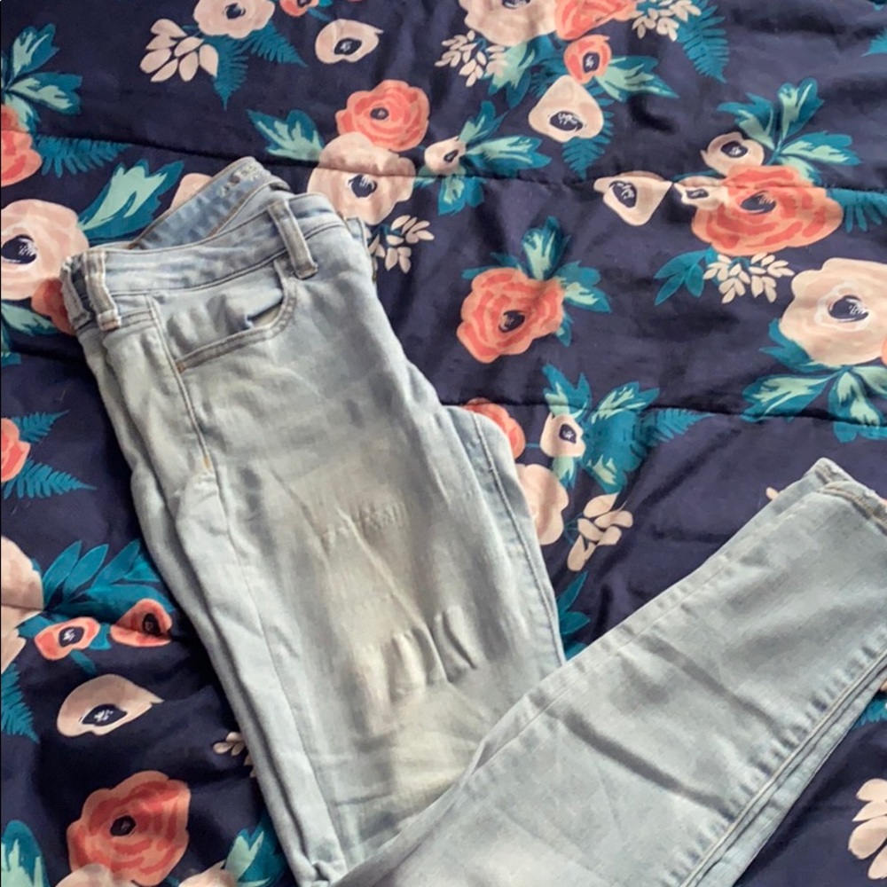 American eagle jean size 8